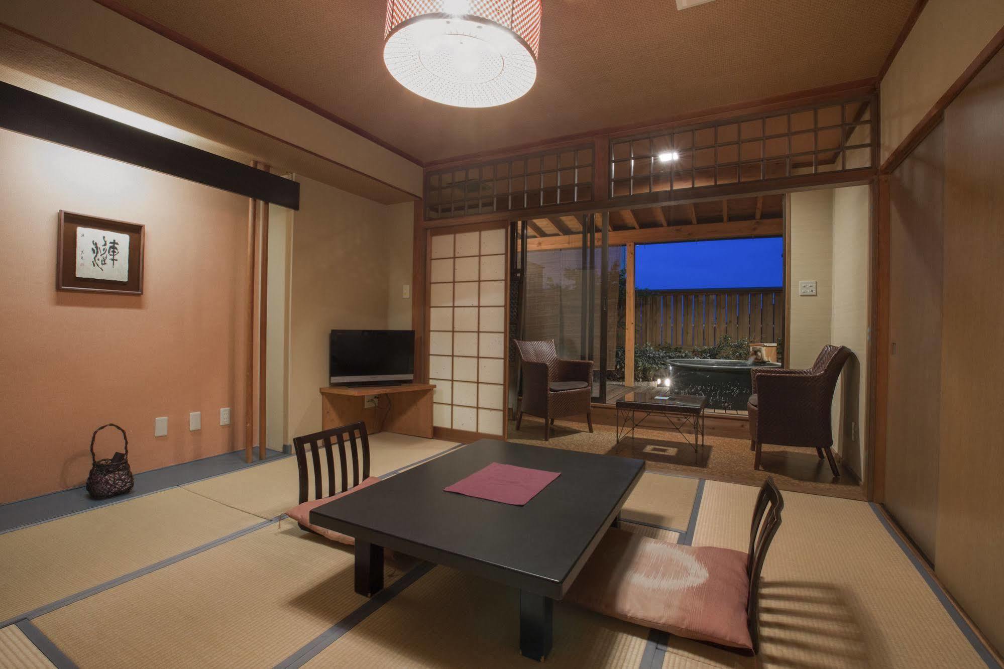 ホテル （やっぱ広島じゃ割）景勝館　漣亭 福山市 エクステリア 写真